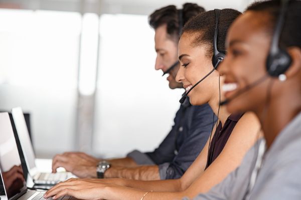 Live call center agents